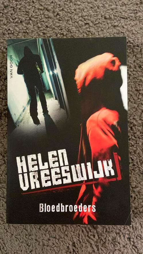Helen Vreeswijk - Bloedbroeders, Boeken, Kinderboeken | Jeugd | 13 jaar en ouder, Zo goed als nieuw, Ophalen of Verzenden
