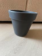 Bloempot / plantenbak Elho, Tuin en Terras, Ophalen, Kunststof, Rond, Zo goed als nieuw
