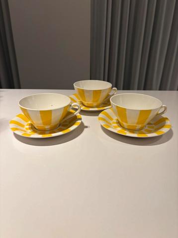 Vintage California (soep) kop en schotels gestreept geel beschikbaar voor biedingen