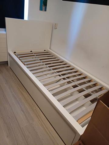 Ikea Malm 1 persoonsbed wit 90 x 200 incl verstelbare bodem. beschikbaar voor biedingen