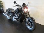 Triumph ROCKET III ROADSTER PERFECT! 3 (bj 2012), Bedrijf, Toermotor