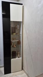 Kast (Vitrine) zwart-wit en lang, Huis en Inrichting, Kasten | Vitrinekasten, Ophalen, Minder dan 50 cm, Met deur(en), Modern eigentijds