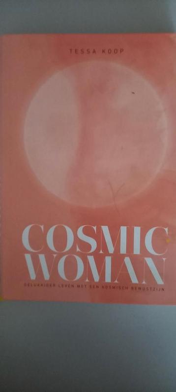 Tessa Koop - Cosmic Woman beschikbaar voor biedingen