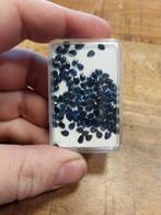 Kleine peer geslepen saffieren edelsteen, Sieraden, Tassen en Uiterlijk, Edelstenen, Ophalen of Verzenden, Zo goed als nieuw