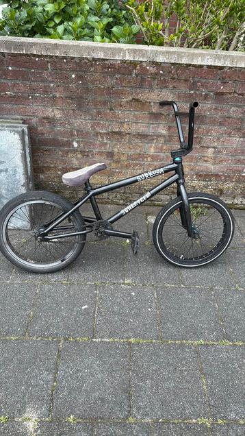 Mooie bmx beschikbaar voor biedingen