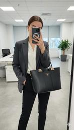 Klassieke Zwarte Handtas / Tote Tas met Gouden Details, Verzenden, Zo goed als nieuw, Zwart, Handtas