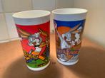 2x Plastic coca cola bekers, warner bros, Ophalen of Verzenden, Looney Tunes, Zo goed als nieuw, Beeldje of Figuurtje