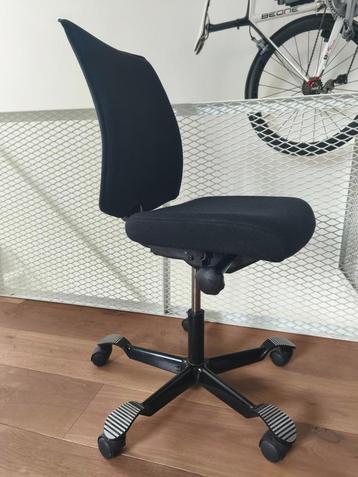 HAG H05 bureaustoel beschikbaar voor biedingen