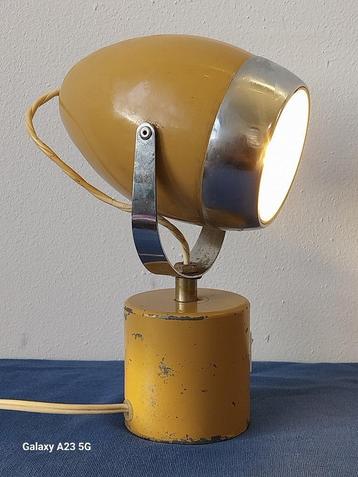 Design lichtbruine tafellamp uit jaren 70er beschikbaar voor biedingen