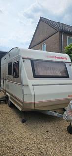 Dethleffs Newline Caravan Bouwjaar 1993, Caravans en Kamperen, Vast bed, Treinzit, Particulier, Oven