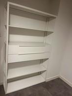 Mooie witte kast van IKEA - Fjälkinge, Huis en Inrichting, Ophalen, 100 tot 150 cm, Zo goed als nieuw, 150 tot 200 cm