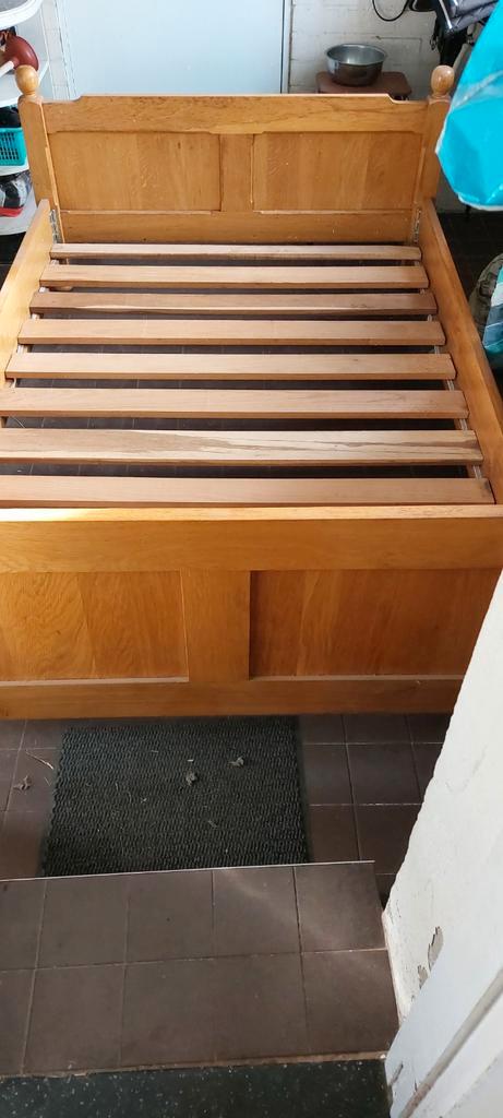 Eiken bed 140x200 - Tweepersoons, Huis en Inrichting, Slaapkamer | Bedden, Gebruikt, Tweepersoons, 140 cm, 200 cm, Hout, Bruin