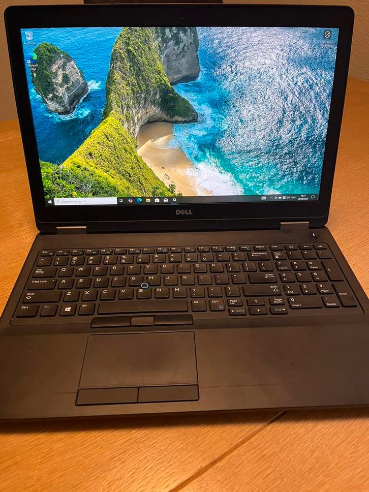 Dell Latitude 5570 (I7 - 32GB ram- 512GB SSD), Computers en Software, Windows Laptops, Zo goed als nieuw, 15 inch, SSD, 2 tot 3 Ghz