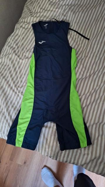 Triathlon pak maat M beschikbaar voor biedingen
