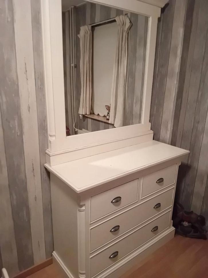Dressoir met spiegel - in goede staat!, Huis en Inrichting, Kasten | Dressoirs, Ophalen of Verzenden