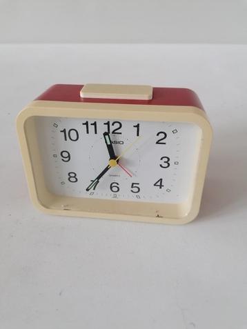 vintage casio wekker  werkend beschikbaar voor biedingen