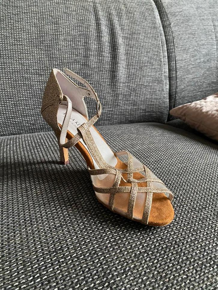 Salsa schoen / Bachata schoen - Anna Kern - maat 5, Kleding | Dames, Schoenen, Zo goed als nieuw, Dansschoenen, Overige kleuren