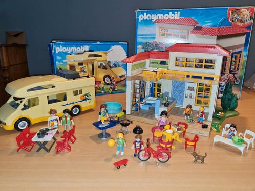 Playmobil vakantiehuis (4857) en camper (3647), Kinderen en Baby's, Speelgoed | Playmobil, Zo goed als nieuw, Ophalen of Verzenden
