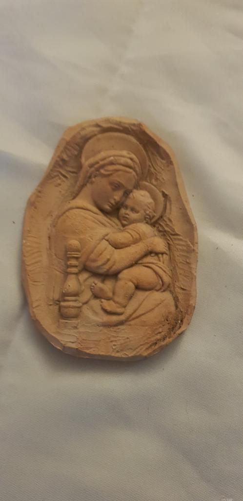 Klei beeld van Maria, Ophalen of Verzenden, Zo goed als nieuw, Mens