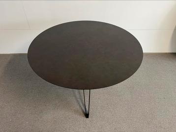 Prachtige ronde hpl eettafel 110cm/130cm met leuke print