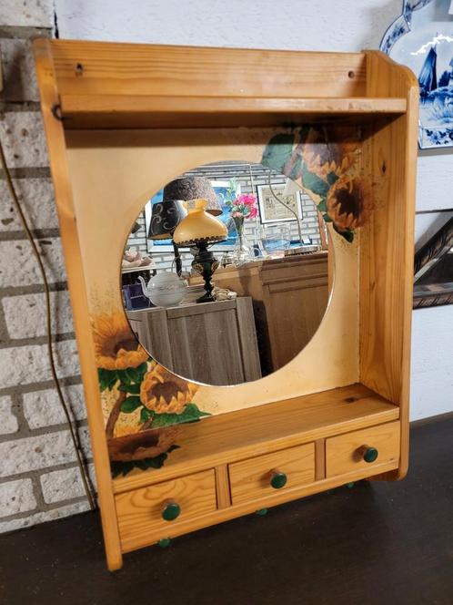 Hangkastje  met spiegel hxb 60x 40 cm, Huis en Inrichting, Woonaccessoires | Spiegels, Zo goed als nieuw, Minder dan 50 cm, Minder dan 100 cm