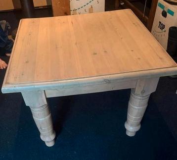 Houten Bijzettafel - 79x79x49 cm beschikbaar voor biedingen