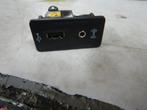 VW Golf  7 USB Aansluiting 5Q0035724, Ophalen of Verzenden, Gebruikt, Volkswagen