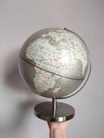 Vintage Globe - Wereldbol, in goede staat V&D, Huis en Inrichting, Woonaccessoires | Wereldbollen, Ophalen of Verzenden, Gebruikt