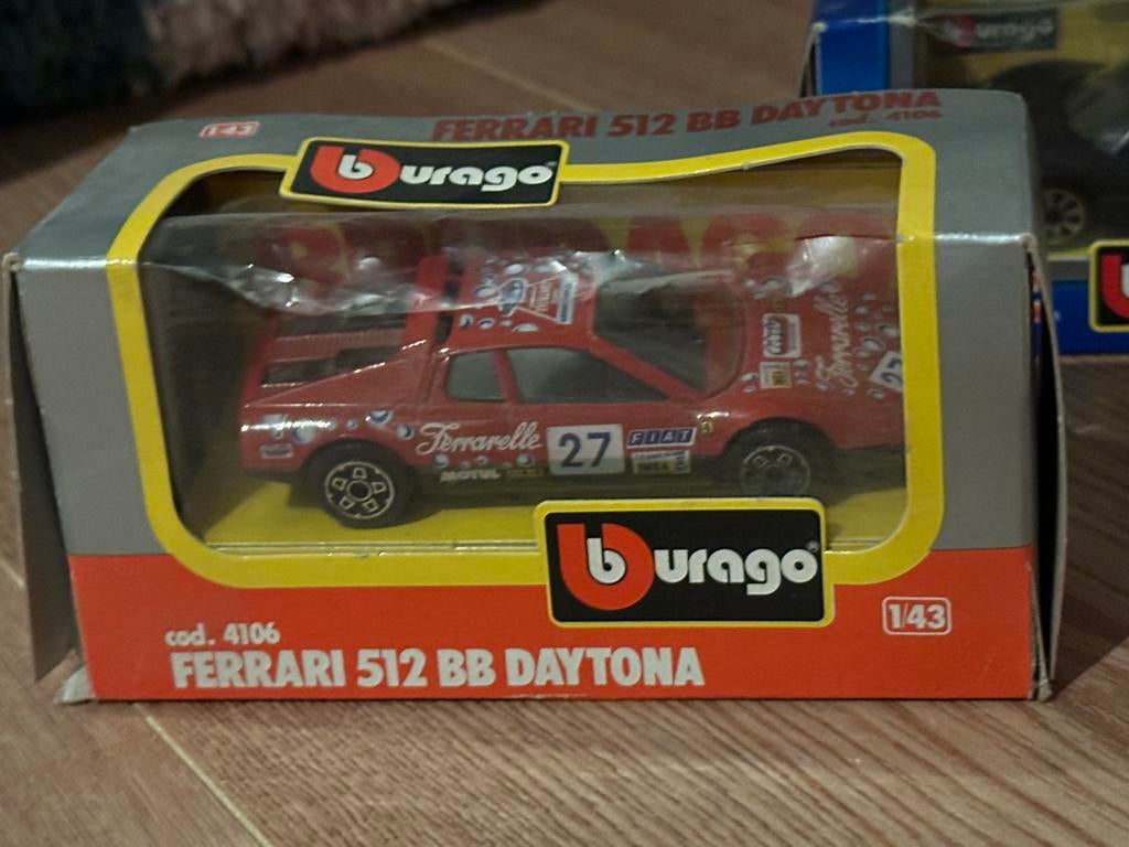 Bburago Ferrari 512 BB Daytona 1:43, Ophalen of Verzenden, Zo goed als nieuw, Auto, Bburago