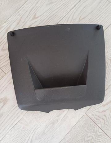 Kofferbakbekleding kofferbakdeksel achterklep VW 2007/2009 beschikbaar voor biedingen