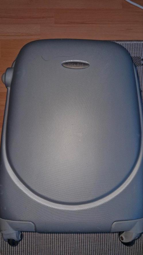4 reiskoffers, Sieraden, Tassen en Uiterlijk, Koffers, Gebruikt, Hard kunststof, Ophalen of Verzenden