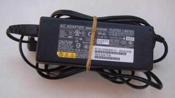 Laptop oplader Fujitsu Limited AC Adapter 19 Volt 4.22 Amp beschikbaar voor biedingen