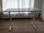Bureau, Huis en Inrichting, Bureaus, Ophalen, In hoogte verstelbaar, Zo goed als nieuw