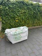 Limburgs wit / wit grind - ongeveer de helft van een big bag, Tuin en Terras, Grind, Keien en Split, Ophalen, Nieuw, Wit, Grind