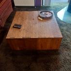Massief Houten Salontafel - 1x1 meter, Huis en Inrichting, Tafels | Salontafels, Vierkant, Ophalen of Verzenden, Zo goed als nieuw