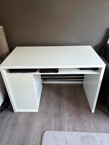 Bureau Hoogglans Wit - 110x60x70cm beschikbaar voor biedingen