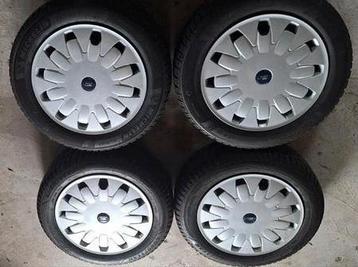 Ford focus mk3 banden met velg veel profiel!! beschikbaar voor biedingen