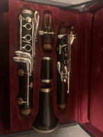Buffet Crampon E13 Bb klarinet, Muziek en Instrumenten, Blaasinstrumenten | Klarinetten, Gebruikt, Bes-klarinet, Hout, Met koffer