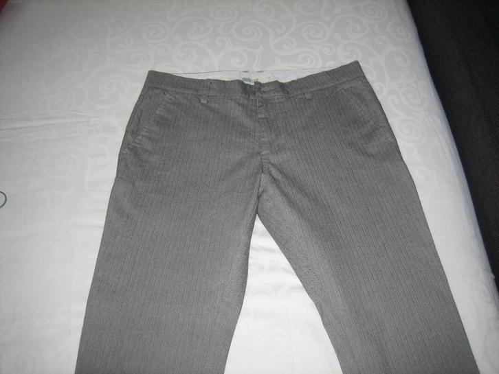 mooie nette lange broek heren Pier One maat 32   ZGAN, Kleding | Heren, Broeken en Pantalons, Zo goed als nieuw, Maat 48/50 (M)