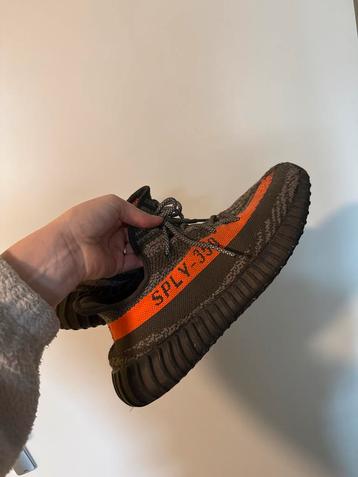 Yeezy Boost maat 44 2/3 - Gedragen beschikbaar voor biedingen