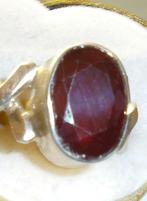 Robijn ring robijn ca. 6 krt zilver ring circa 1970, Sieraden, Tassen en Uiterlijk, Ringen, Ophalen, 18 tot 19, Zo goed als nieuw