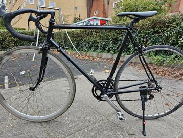 Sportfiets 28inch  beschikbaar voor biedingen