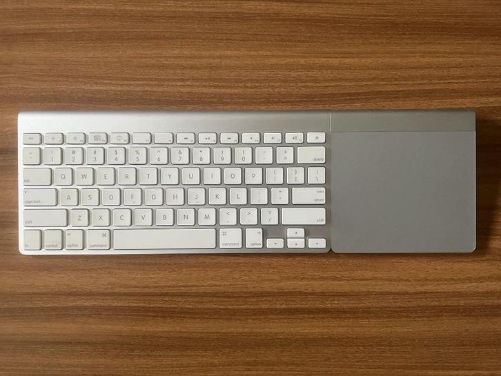 Apple Magic Keyboard (A1314) + Apple Magic Trackpad (A1339), Computers en Software, Toetsenborden, Zo goed als nieuw, Qwerty, Draadloos