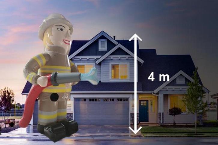 Sarah pop brandweervrouw huren, landelijke bezorging mogelij, Hobby en Vrije tijd, Feestartikelen | Verhuur, Zo goed als nieuw