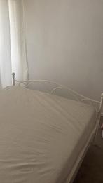 Bed 140x200 - Tweepersoonsbed, Huis en Inrichting, Slaapkamer | Bedden, Wit, Tweepersoons, Zo goed als nieuw, 200 cm