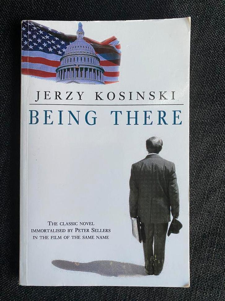 Jerzy Kosinski - Being There, Boeken, Romans, Zo goed als nieuw, Ophalen of Verzenden