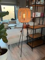 Staande rotan vloerlamp By Boo, Ophalen, Zo goed als nieuw, 150 tot 200 cm