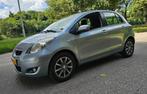 Toyota Yaris 1.3 VVTi 6 BAK Airco Rijdt perfect keurige auto, Voorwielaandrijving, Gebruikt, 4 cilinders, Bedrijf