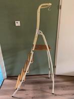huishoudtrap, Doe-het-zelf en Verbouw, Ladders en Trappen, Ophalen, Zo goed als nieuw, Minder dan 2 meter