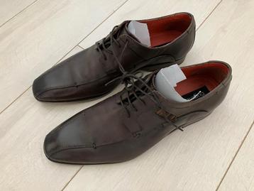 Heren schoenen Bugatti Donker Bruin maat 46 beschikbaar voor biedingen